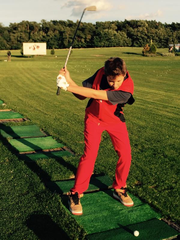 GOLF AREA